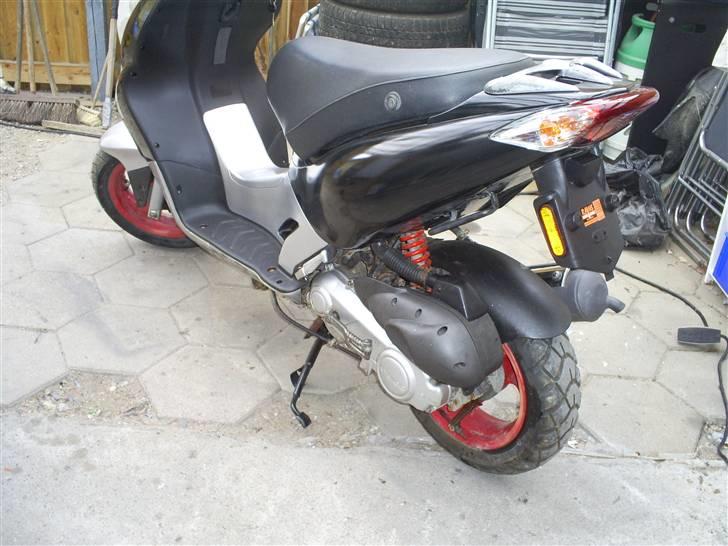 Kymco Super 9 (SOLGT) billede 7