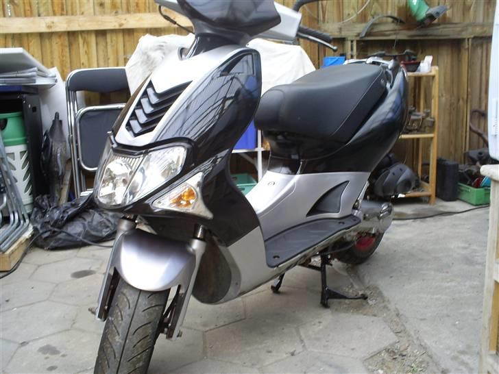 Kymco Super 9 (SOLGT) billede 11