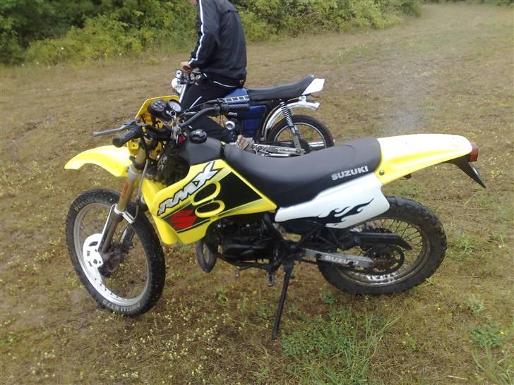 Suzuki Rmx (SOLGT) - fra den anden nicolas kom forbi (som den står nu) taget den 06-07-2009 billede 17