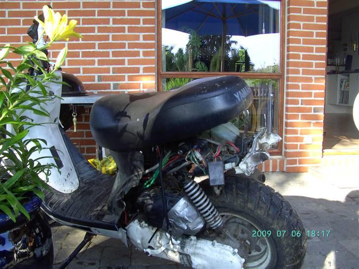 Yamaha bws booster. NAKKET I SKB billede 3