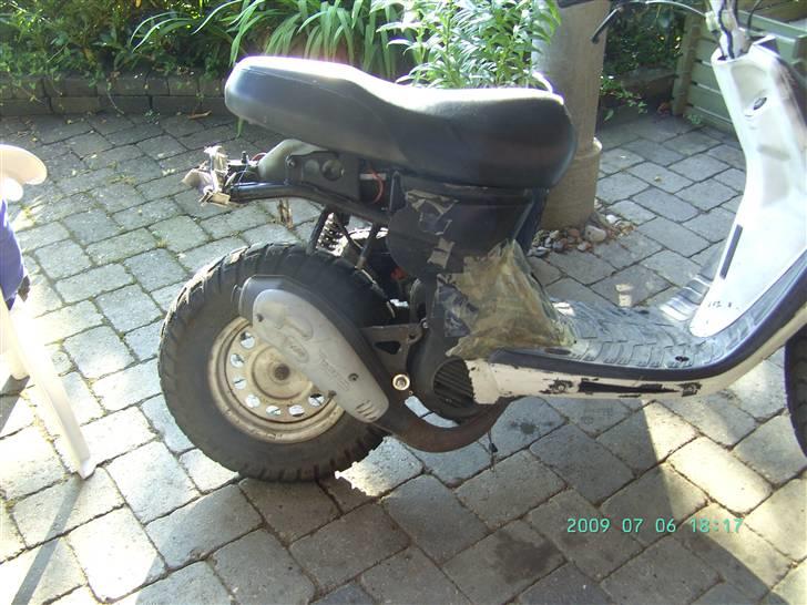 Yamaha bws booster. NAKKET I SKB billede 5