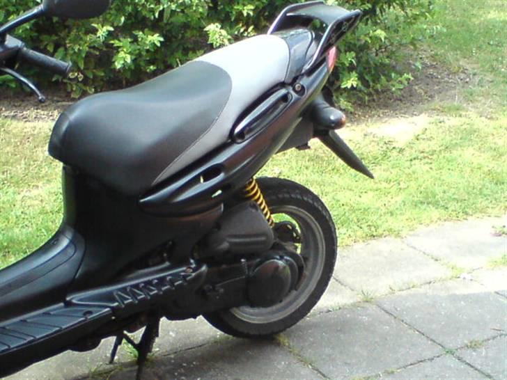 Suzuki Katana  R  lc  væk - så prøvet jeg lige selv at male den  billede 5