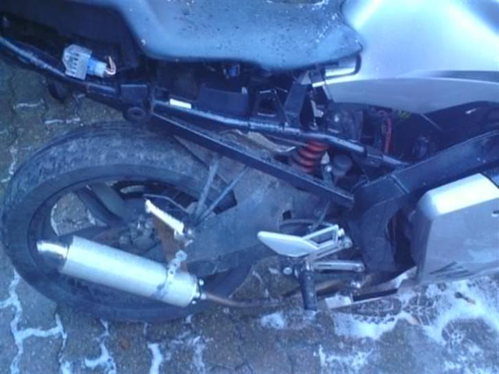 Yamaha TZR tilsalg i dele billede 3