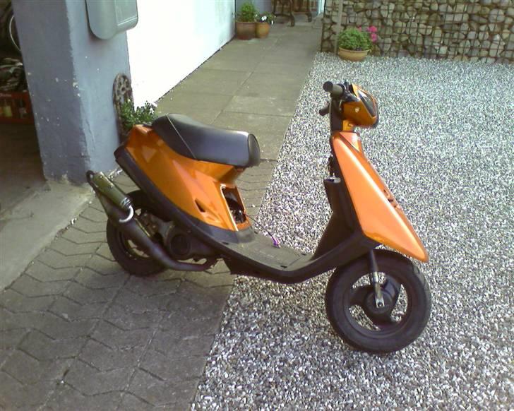 Yamaha jog as - solgt - taget med mobilen, derfor dårlig kval.. billede 7