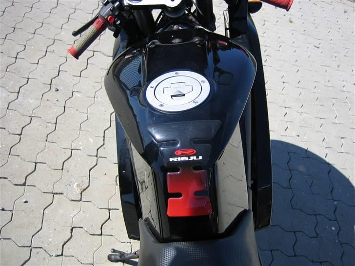 Rieju rs2 matrix - alle billeder er taget fra tideliger ejer, da jeg skilte den ad dagen efter jeg købte den. billede 3