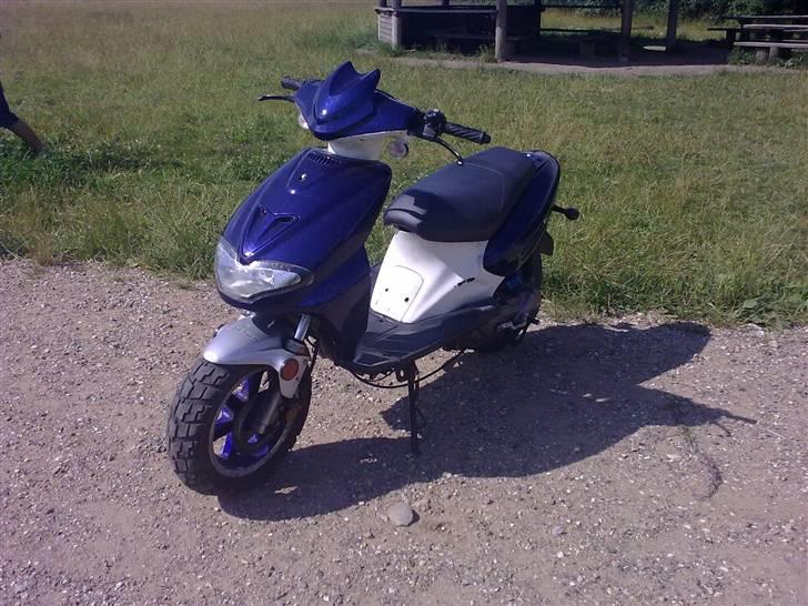 CPI Hussar *HOT500* *SOLGT* billede 3