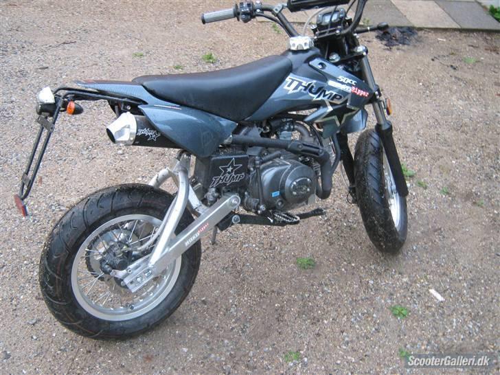 MiniBike thumpstar road ripper VÆK - carbon look skjolde :D billede 1