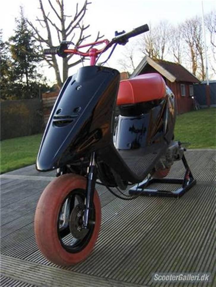 Yamaha Jog LC ts t7 //solgt// billede 4