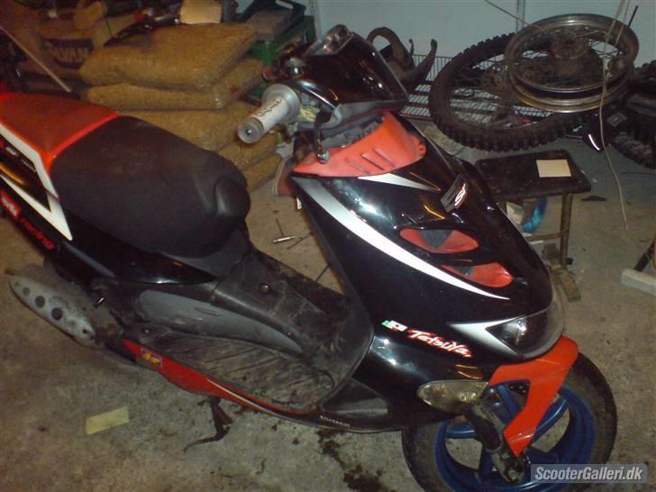 Aprilia sr 50 diteck lc SOLGT billede 1