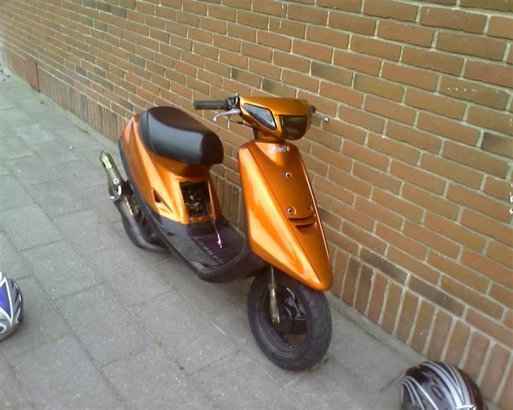 Yamaha jog as - solgt - skjoldet mellem benene kommer på igen, bare midlertidig løsning med choker billede 8