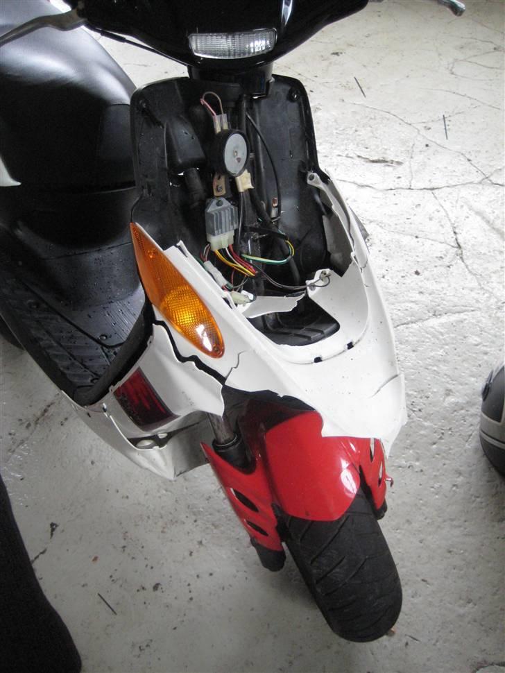 Yamaha Spy Kørt ned - Midlertidigt billed billede 1