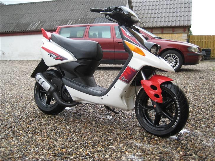 Yamaha Spy Kørt ned - Midlertidigt billede 3