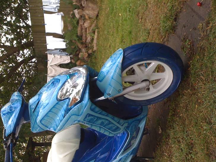 Yamaha Jog R wittatitude  billede 1