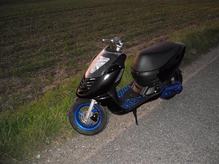 Aprilia sonic SOLGT billede 1