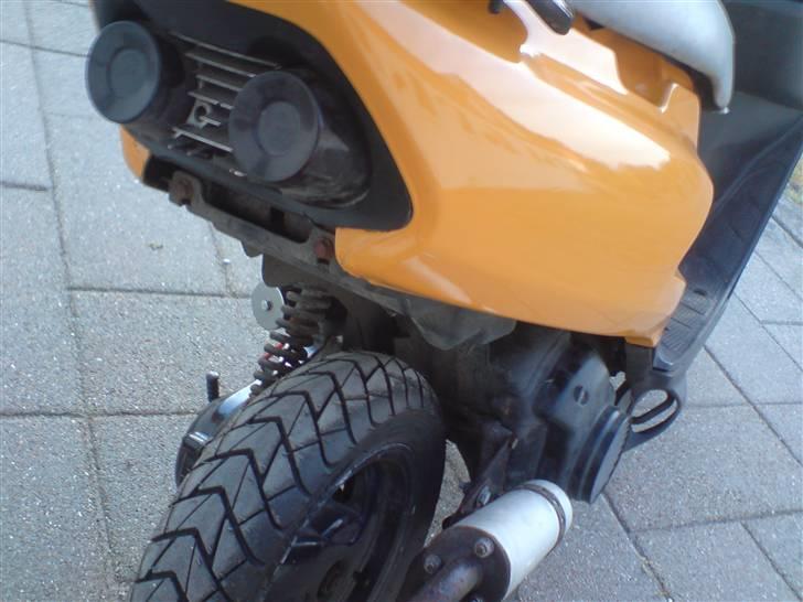 Honda SFX Repsol - Bagfra :) helt nye dæk:) billede 8