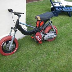 Aprilia fz/sonic ac Solgt.