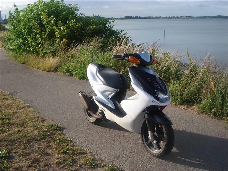 Yamaha aerox billede 6