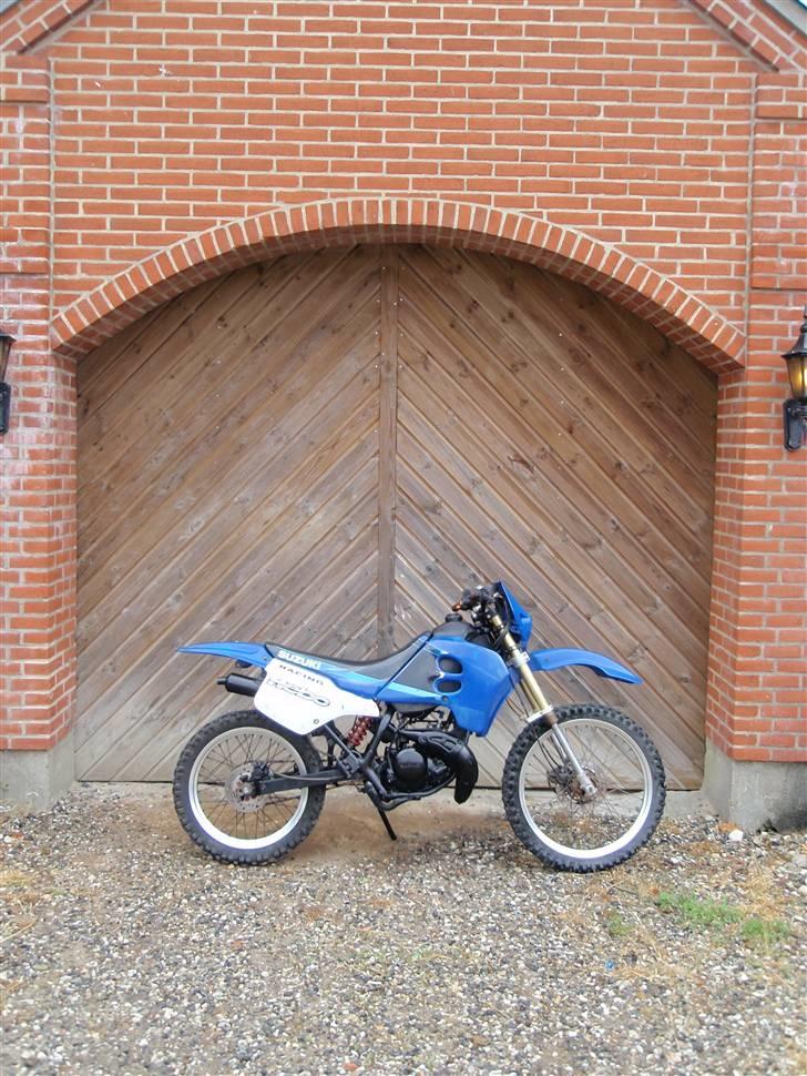 Suzuki RMX - BYTTET! billede 2