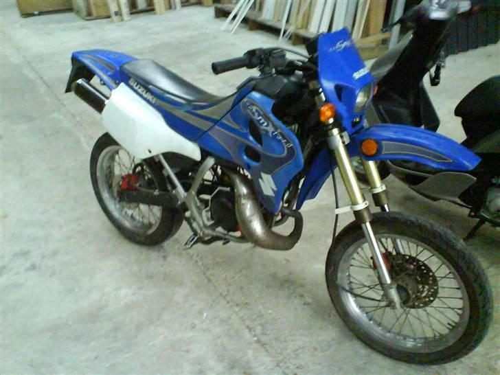 Suzuki smx lc DD Tilsalg/bytte med std. knallert billede 1