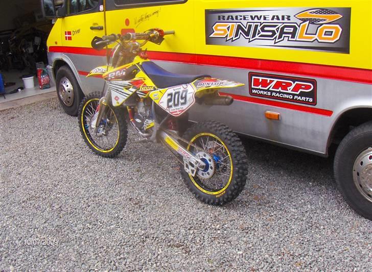 Suzuki RM 85 k9 (SOLGT) billede 2