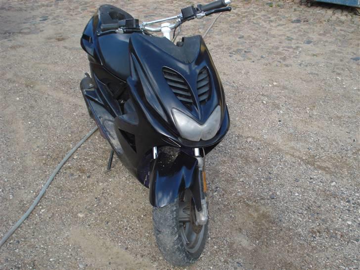 Yamaha aerox byttet billede 2