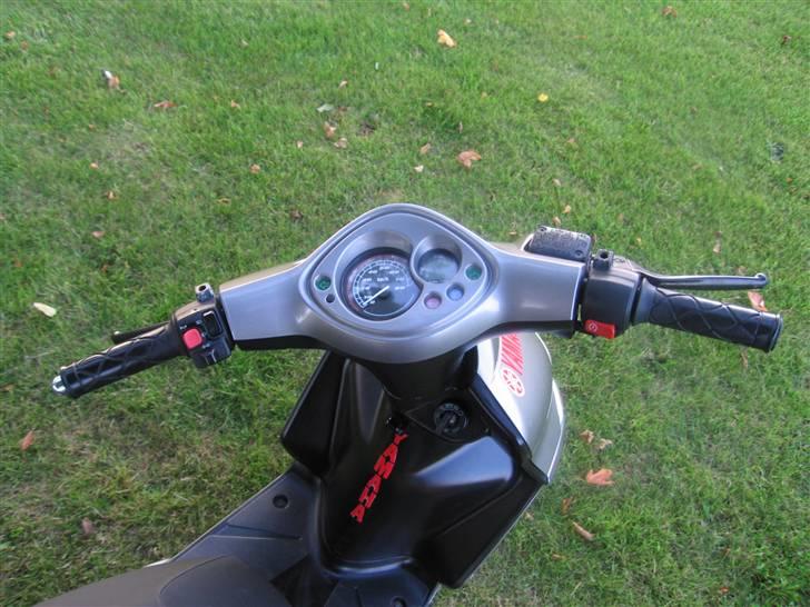 Yamaha jog r solgt billede 3