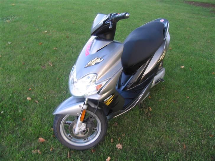 Yamaha jog r solgt billede 9