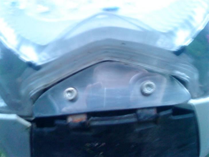 Yamaha Jog R Taget af panserne - Efter ! billede 14