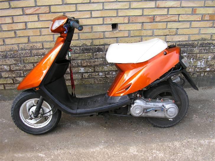 Yamaha jog as (SOLGT) billede 3