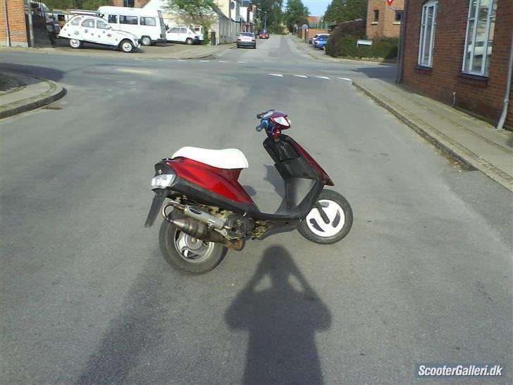 Yamaha jog as (SOLGT) - før med flækede skjolde og hele lortet!:S billede 7