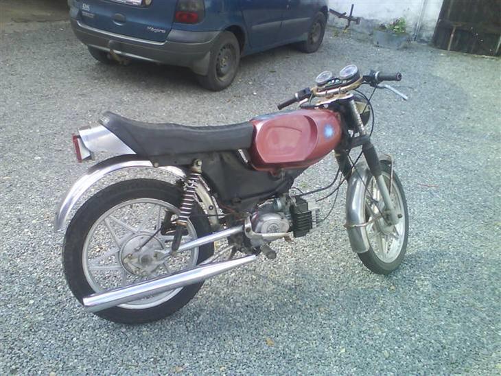 {{currentPhoto.altText}} billede {{currentPhoto.number}}