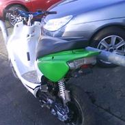 Yamaha bws (givet væk)