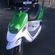 Yamaha bws (givet væk)