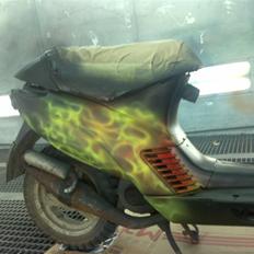 Atala HACKER til salg