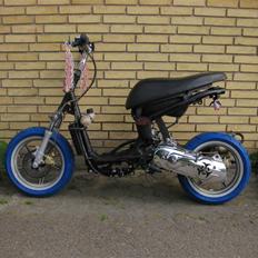 Yamaha slider / sr70 lc dd VÆK