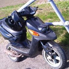 Yamaha bws Spy SOLGT!