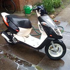 Aprilia sonic (project) byttet