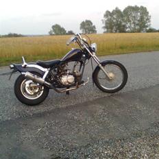 Regal Raptor 125cc V8 speed væk