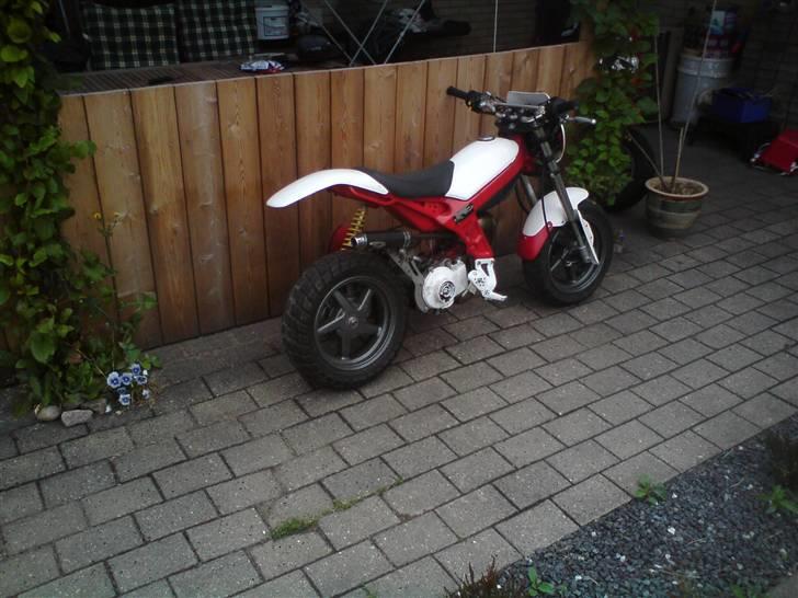 Suzuki Street Magic "Solgt" billede 3