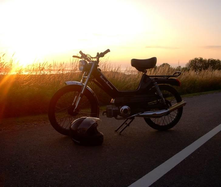 Puch maxi kl - De nyeste billeder af min puch hvor den har fået bartstyr og biturbo på:D billede 9