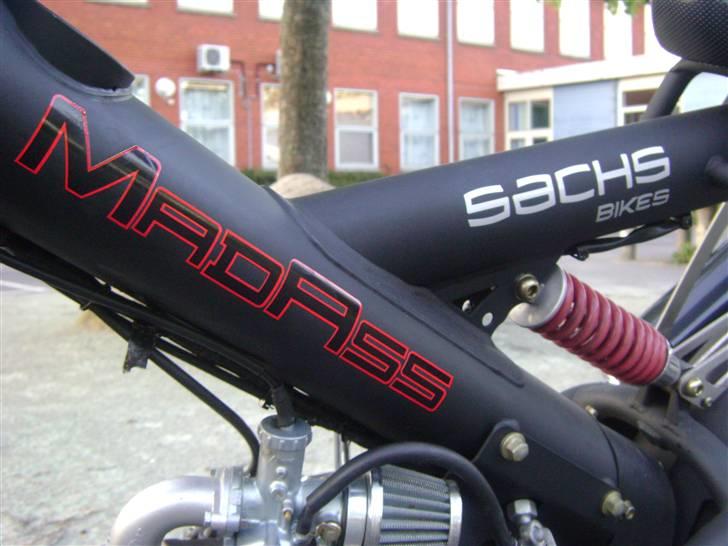 Sachs Madass 125cc V8 |Stjålet| - Ingen hjelmrum ? WTF Heller ikke nogen Banan ?  billede 14