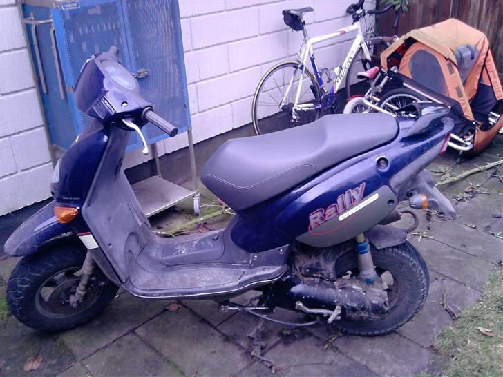 Aprilia Rally - (Solgt) billede 1