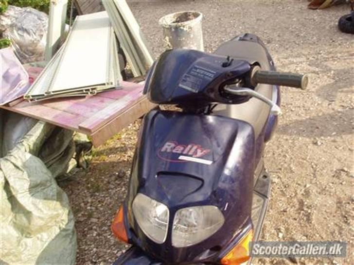 Aprilia Rally - (Solgt) billede 2