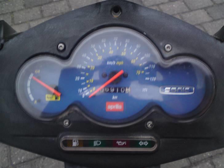 Aprilia Sonic SOLGT! billede 3