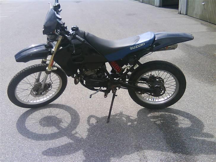 Suzuki Rmx  ( SOLGT ) billede 1