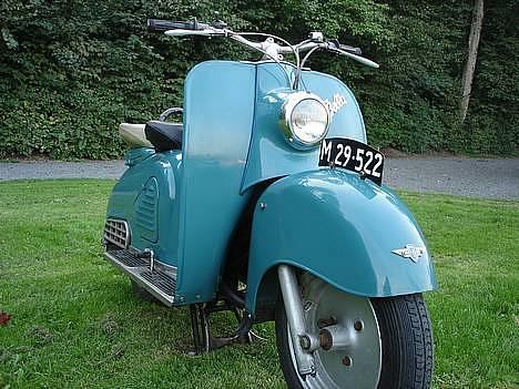 Yamaha TZR - 17,3++hk  - Min Zündapp Bella fra 1954. 146cc på originale sorte plader. billede 16