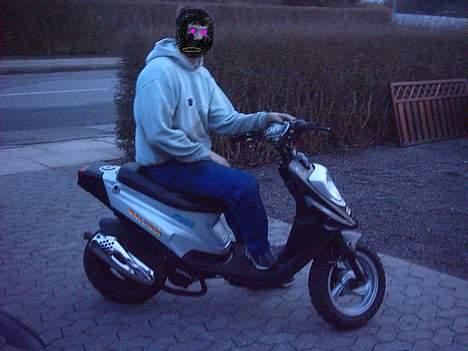 PGO HOT 50 billede 9