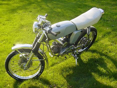 Yamaha 4-gear Drejeventils.   - Her er dyret så fra siden. billede 14