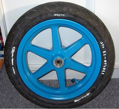 Yamaha Jog R (ER BLEVET STJÅLET) - Da forhjulet var færdigt. billede 13