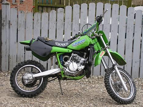 Kawasaki 60ccm - Ja det er såå min kx60 nu;0) billede 1